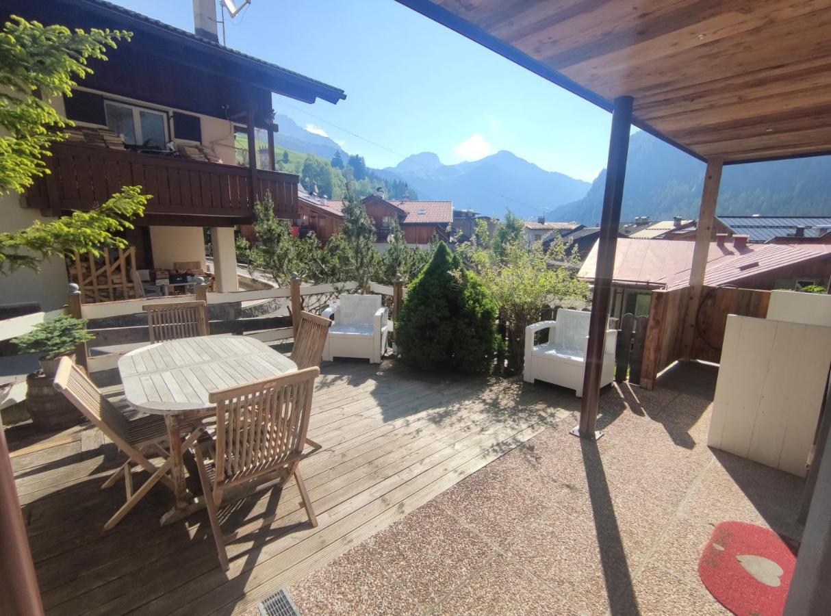 La Tana Dell'Orso Lägenhet Campitello di Fassa Exteriör bild